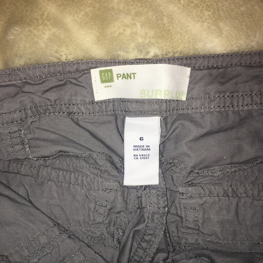 Women’s capris